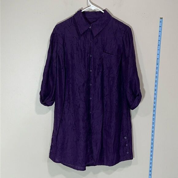 Beautiful Purple Button Up Shirt By Coldwater Creek. Size Medium. - Picture 1 of 8